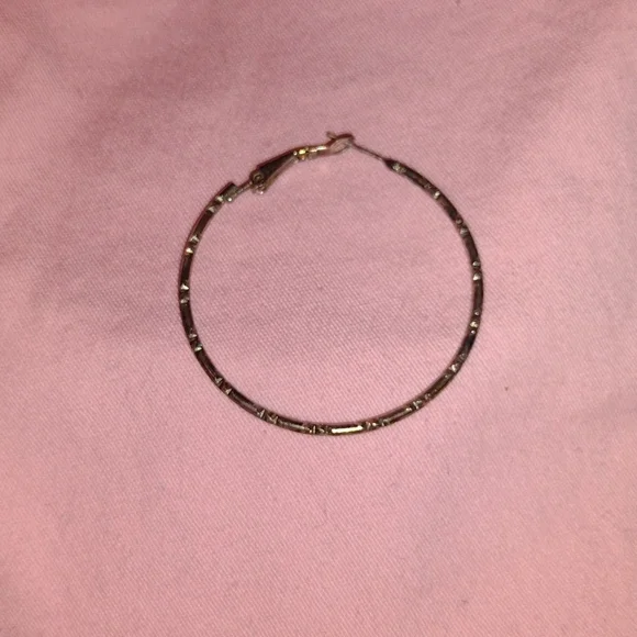 hoop earrings - Picture 2 of 3